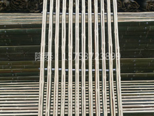 竹羊床(漏糞板)